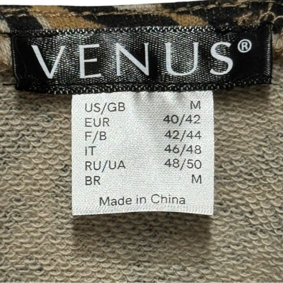 NWOT Venus Cheetah Print Relaxed Fit Overalls Jumpsuit Loungewear Size M - Picture 2 of 5